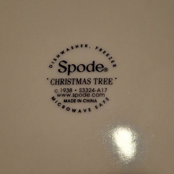 Spode Christmas Santa Topped Tree Salad Plate 7.75"  Set of 4 - Picture 4 of 5